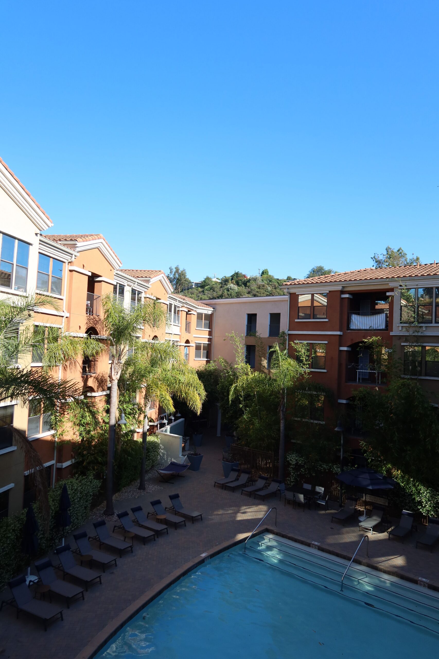 apartment courtyard swimming pool area scaled
